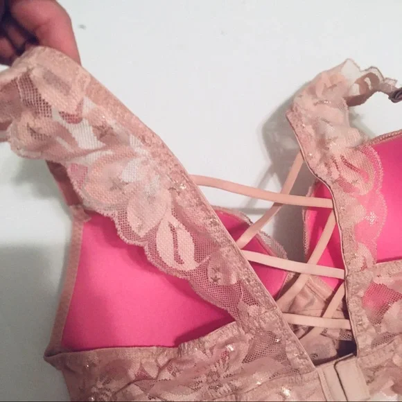 VS Pink Push Up - Picture 4 of 7